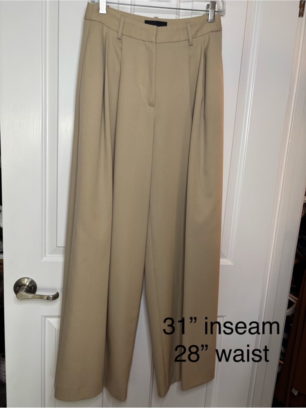 EUC NILI LOTAN Wide-Leg Women's Wool Dress Pants in Tan Size 2 like new